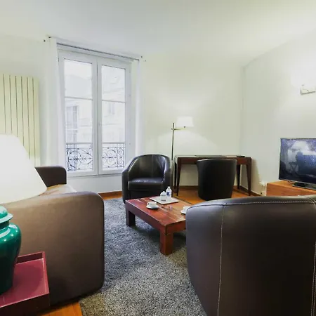 Ideal Location 2p Quiet Arc De Triomphe Apartment Paris